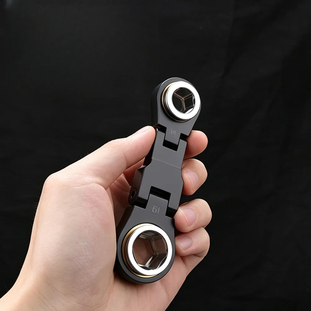 Ratchet Wrench Set with 20 Magnetic Screwdriver Bits & Bag Ratchet Wrench Set Axl