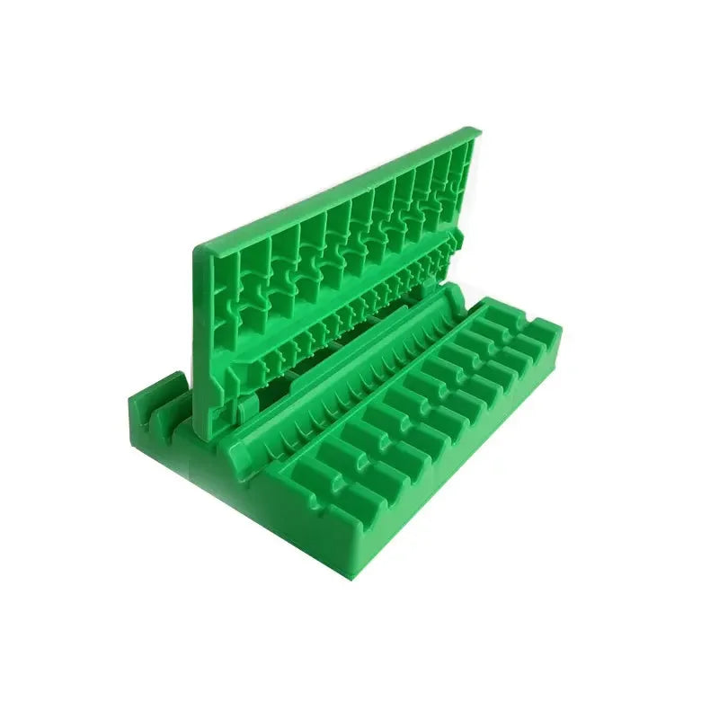 BBQ Kebab Maker Box – 3-in-1 Skewer Stringer for Meat & Veg BBQ Skewer Maker Axl green