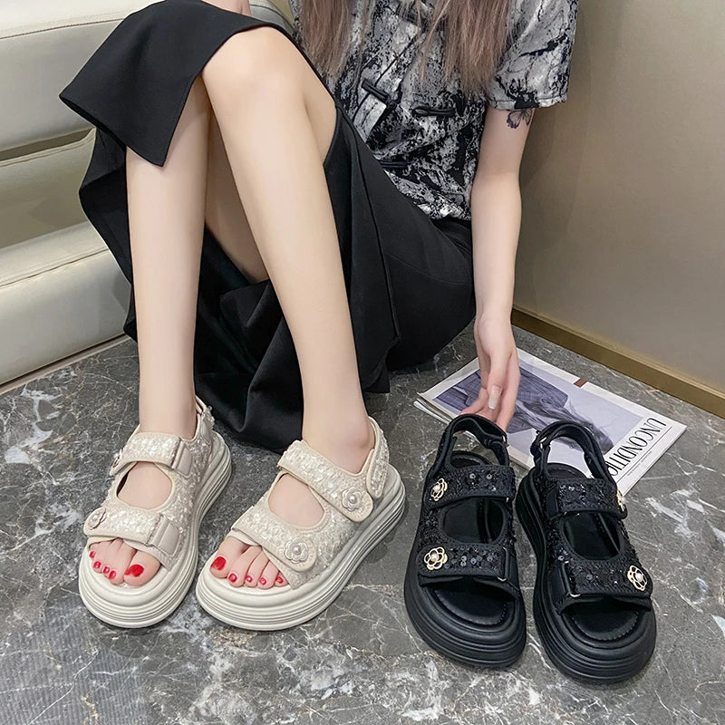 UXST Women's Elegant Platform Sandals – Metal Detail Heel Platform Sandals Axl
