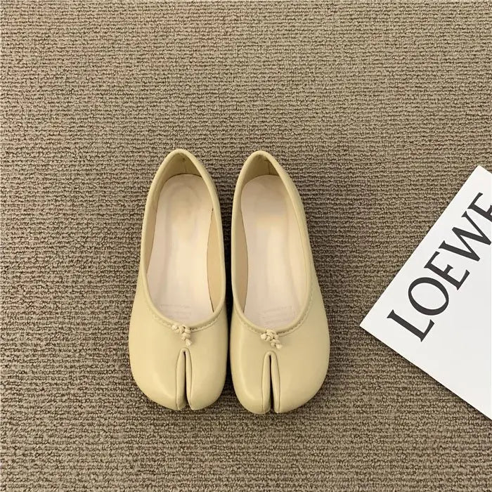 Women's Split Toe Tabi Ballet Flats – Soft Slip-On Loafers Tabi Ballet Flats Axl Creamy-white 35