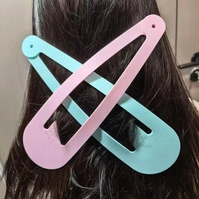 Giant 28cm Oversized Hair Clip – Kawaii Photo Prop & Novelty Gift Novelty Hair Clip Axl
