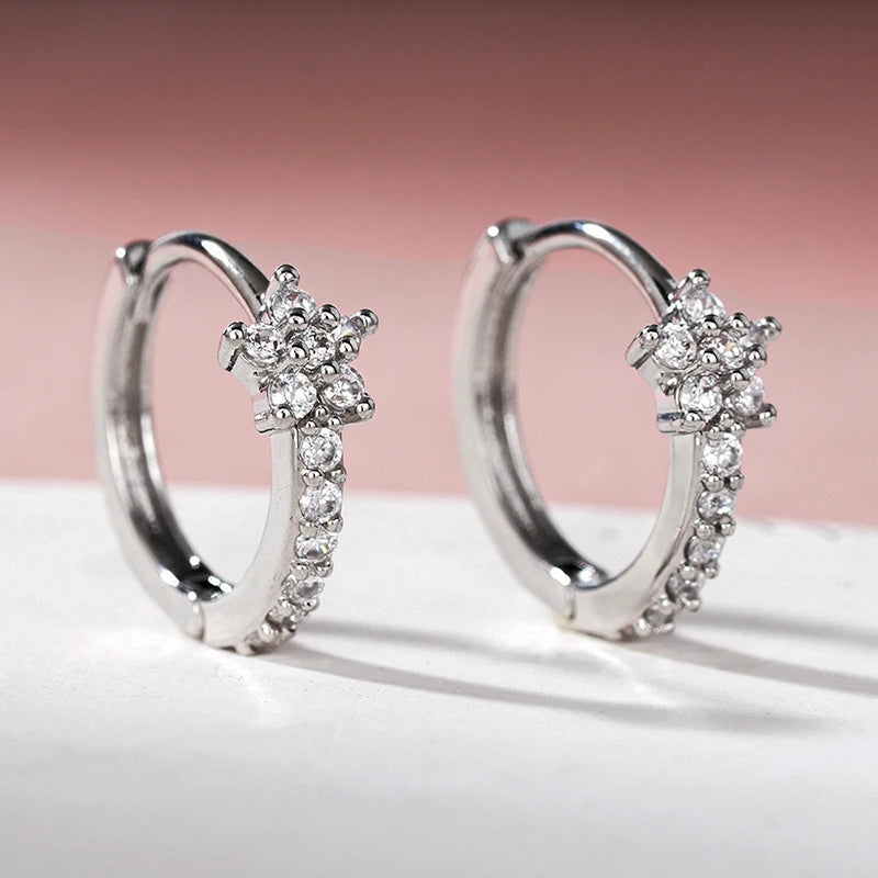 Huitan Dainty Flower Hoop Earrings – Micro Paved CZ Star Hoop Earrings Axl