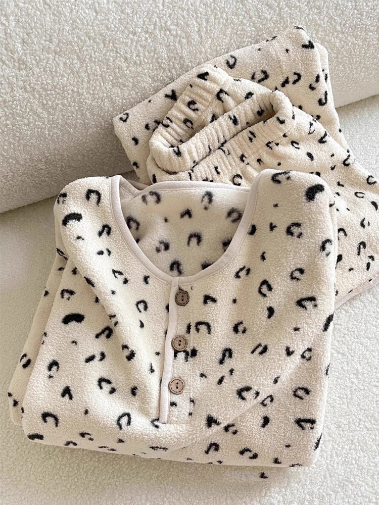Women's Fleece Pajama Set – Plush Thermal Print Loungewear 2 Pc Fleece Pajama Set Axl