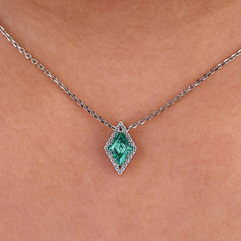 Huitan Green Cubic Zirconia Rhombic Pendant Necklace Women Pendant Necklace Axl XL1318 45cm