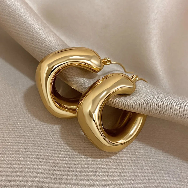 Huitan Chunky Hoop Earrings – Minimalist Circle Statement Jewelry Hoop Earrings Axl