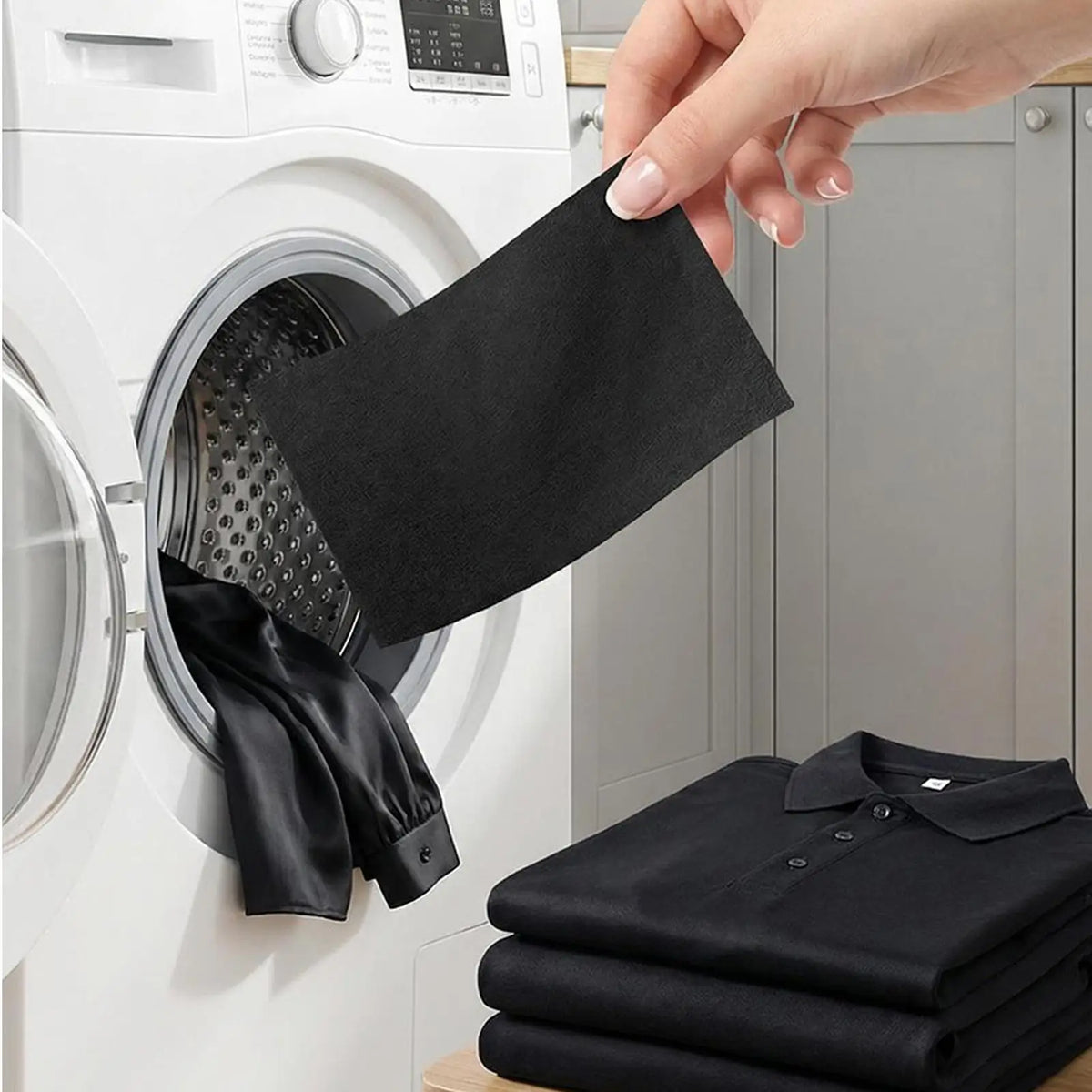 Black Clothes Darkening Laundry Sheets 12-Pack | Color Restorer Laundry Dye Sheets Axl
