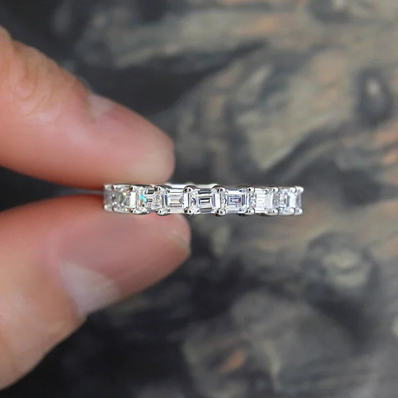 Huitan Rectangular CZ Ring for Women – Silver Fashion Band Fashion CZ Ring Axl