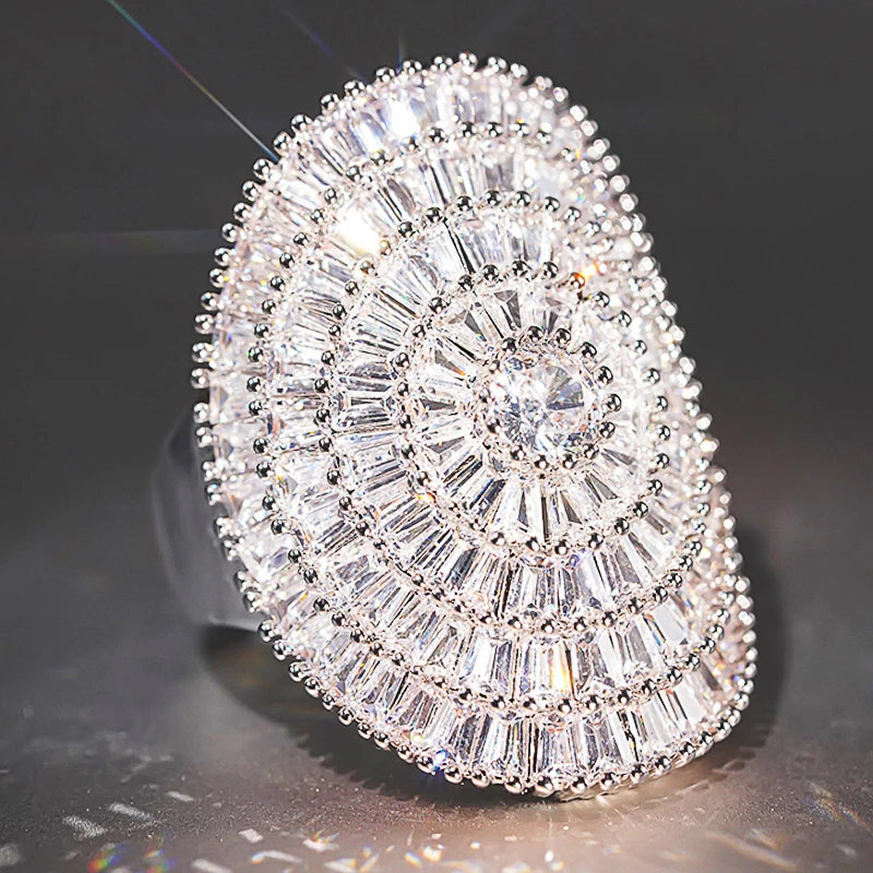 Huitan Oval Cubic Zirconia Women's Ring – Wedding & Engagement Fashion Ring Axl