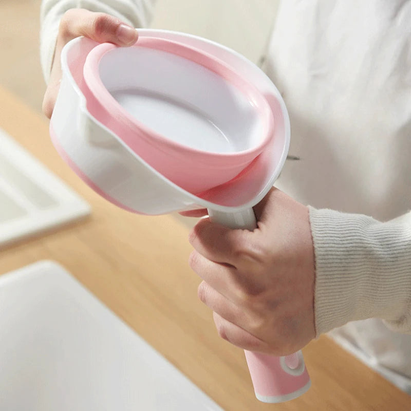 Large PP Folding Water Scoop – Long Handle Kitchen & Bath Folding Water Scoop Axl