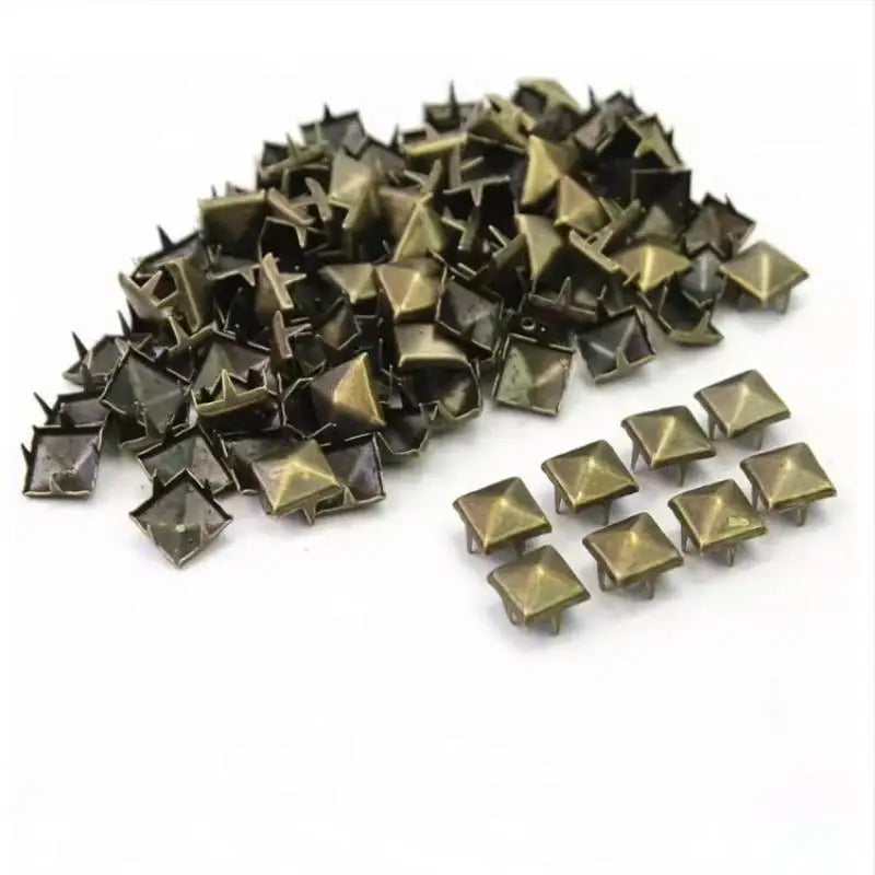 100Pcs Pyramid Metal Studs 4-Prong Punk Spikes DIY Rivets Metal Studs Rivets Axl A3