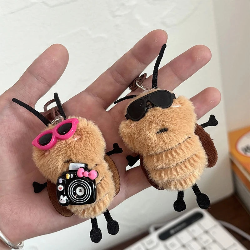 Cockroach Plush Keychain – Cute Stuffed Animal Bag Pendant Plush Keychain Axl