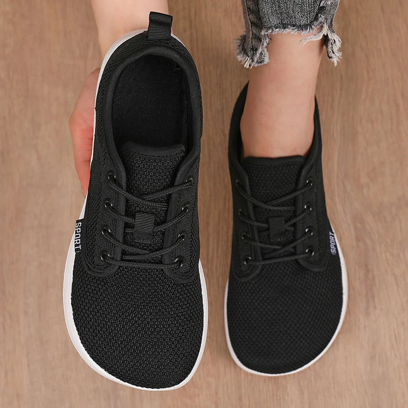 Women's Wide Toe Mesh Knit Sneakers – Breathable Walking Shoes Mesh Knit Sneakers Axl Black white 46