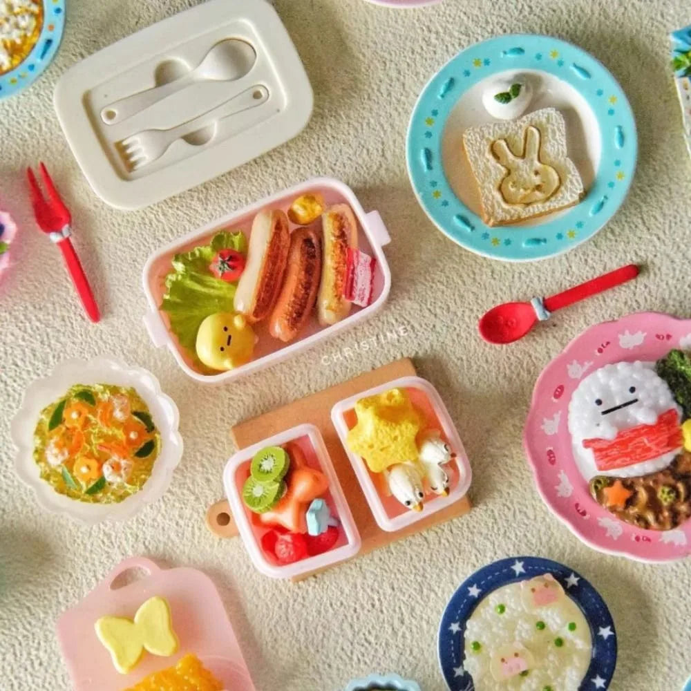 1/6 & 1/12 Scale Dollhouse Picnic Lunch Box | Doll Accessory Doll Accessory Axl