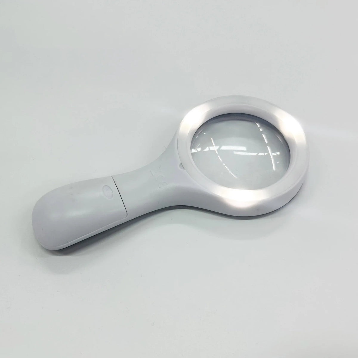 Handheld Magnifying Glass with 3 LED Lights – High Magnification LED Handheld Magnifier Axl