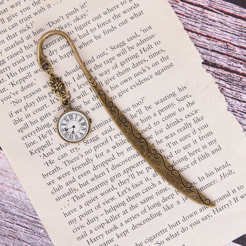 Retro Bronze Metal Bookmark – Vintage Alloy Clock Pendant Gift Metal Bookmark Axl