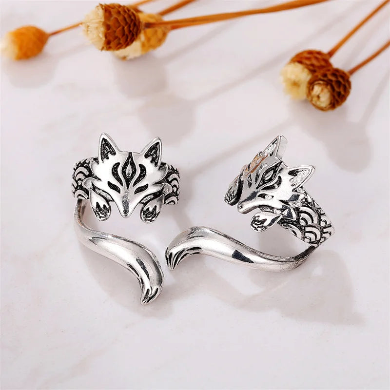 Huitan Vintage Fox Ear Cuff Clip Earrings – Antique Silver Women Clip-On Earrings Axl