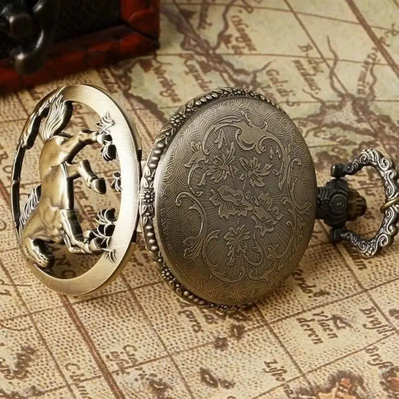 Retro Bronze Pocket Watch Quartz Flip Cover & Necklace Pendant Pocket Watch Axl