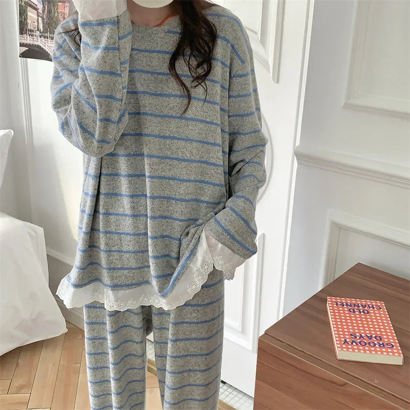 Women's Striped Lace Pajama Set – Loose Gray Sleepwear Women's Pajama Set Axl GRAY One Size