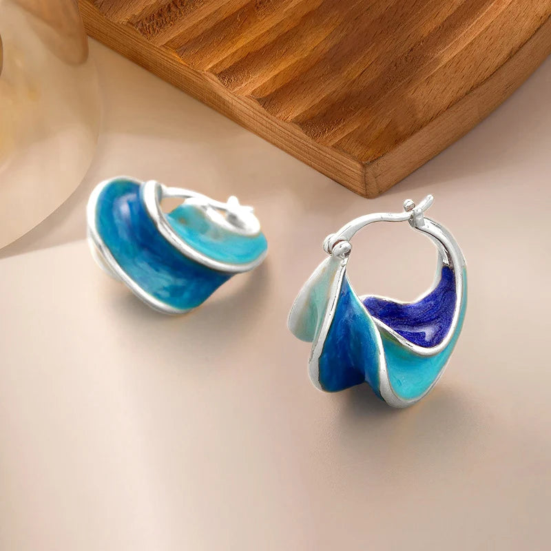 Huitan Wave Enamel Hoop Earrings – Red & Blue Statement Jewelry Enamel Hoop Earrings Axl E4946