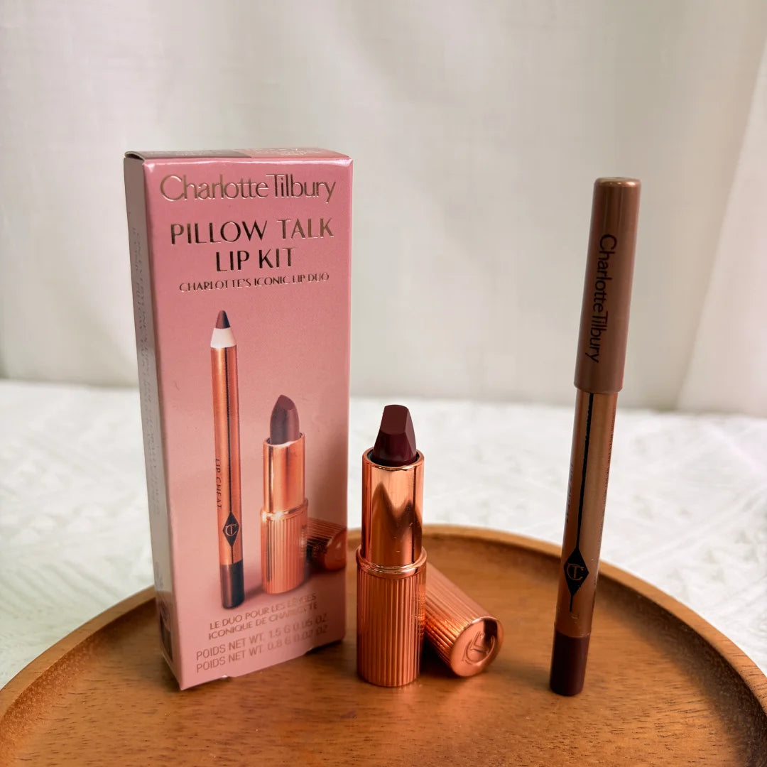 Charlotte Tilbury Lipstick, Lip Liner & Setting Spray Set Lip Makeup Set Axl PILLOW TALK MEDIUM