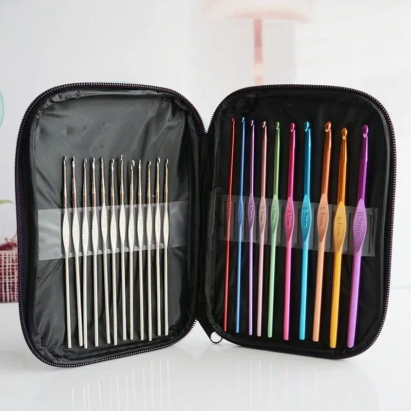 22-Piece Crochet Latch Hook & Knitting Needle Set with Case Crochet Needle Set Axl VIOLET/紫罗兰
