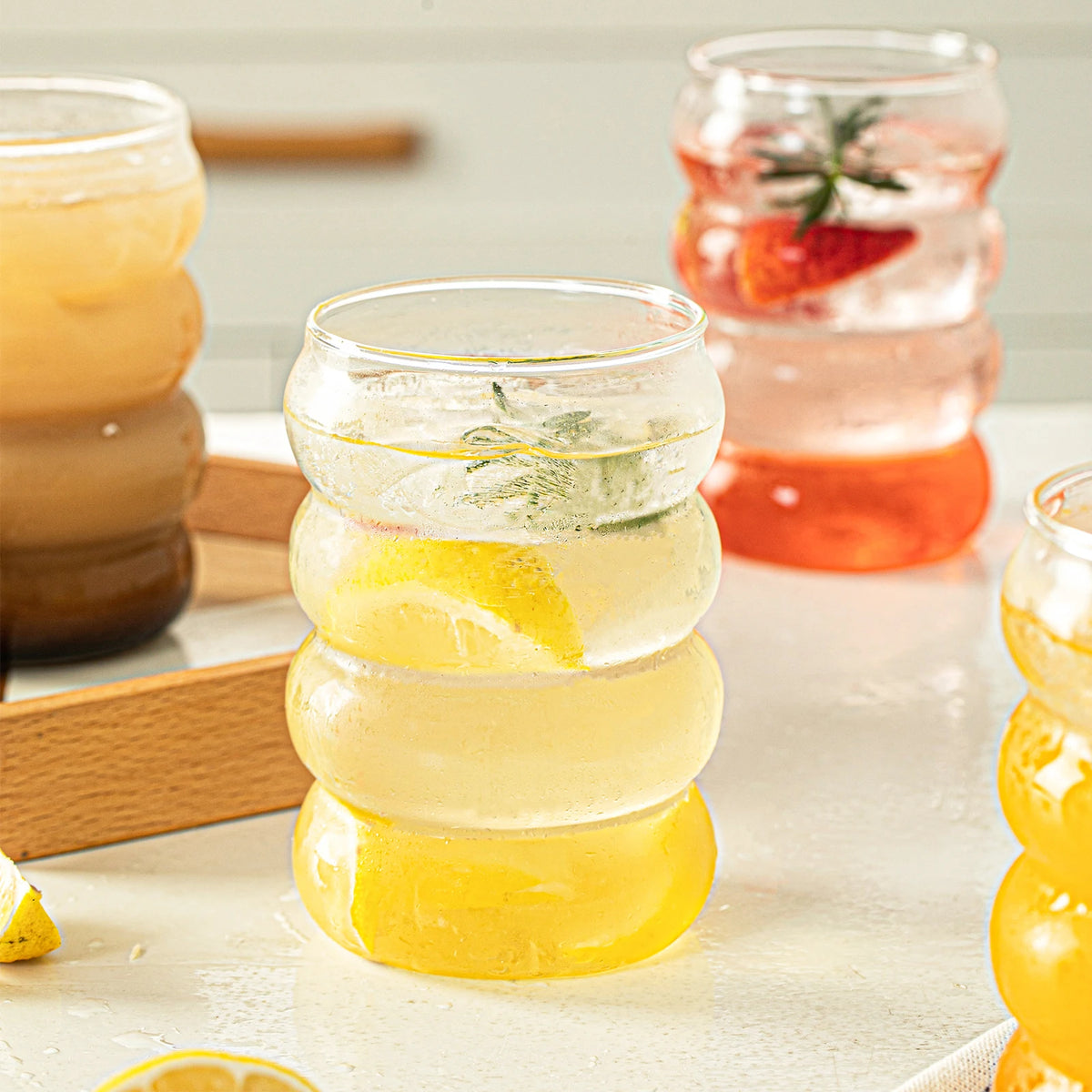 4-Pack Wave Borosilicate Glass Cups with Lid & Straw | KEMORELA Glass Drinkware Set Axl