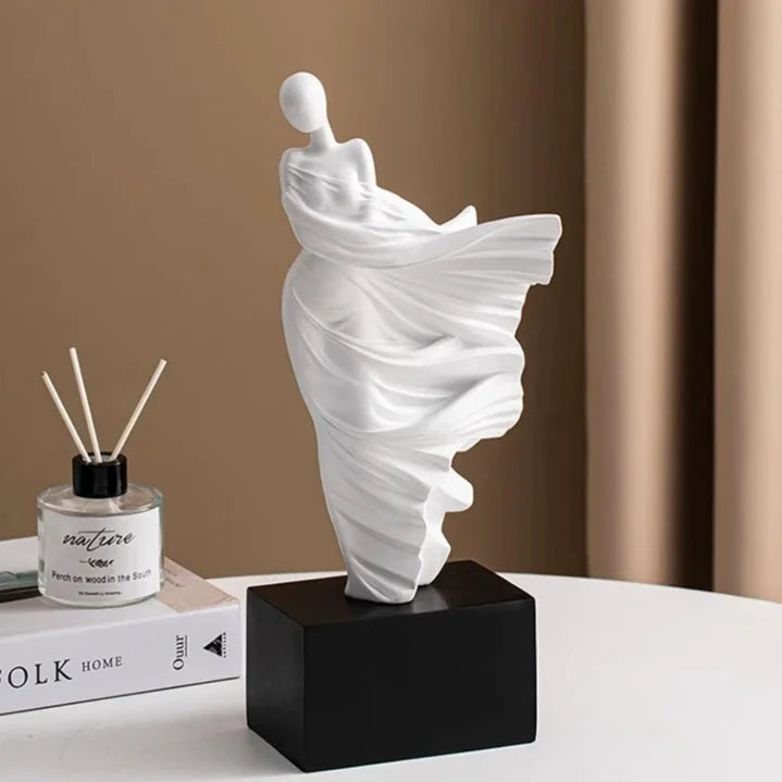 Resin Abstract Figurines – Nordic Modern Art Home Décor Decorative Figurine Axl