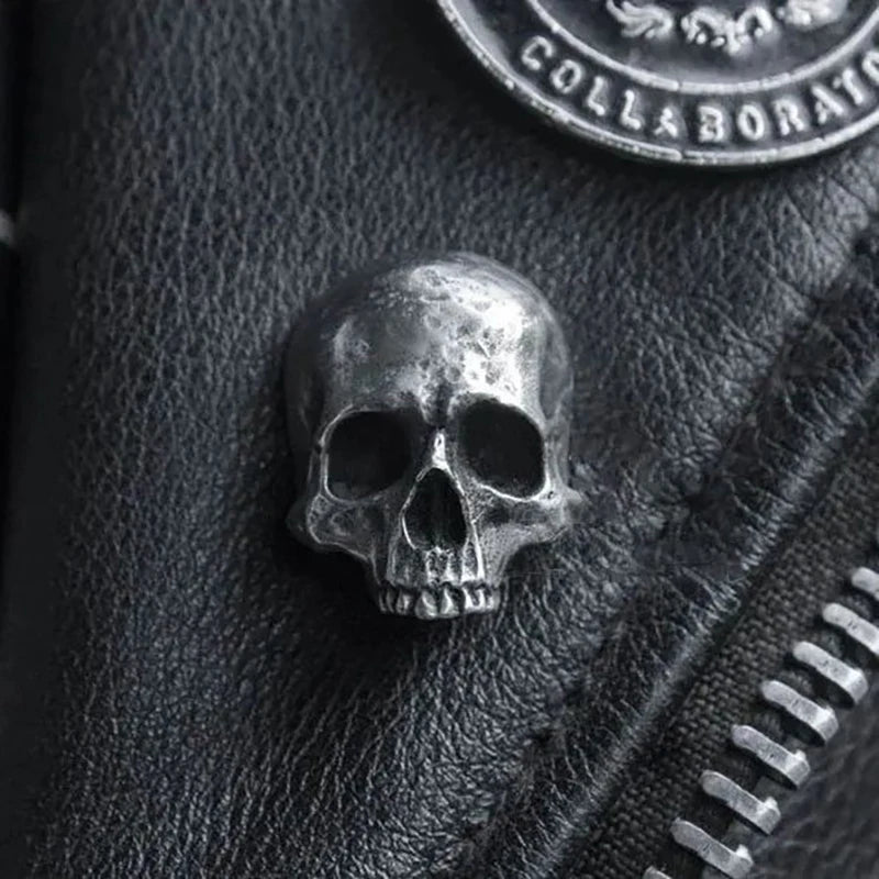 Gothic Skull Cross Brooch Pin – Vintage Metal Badge Jewelry Gothic Brooch Pin Axl