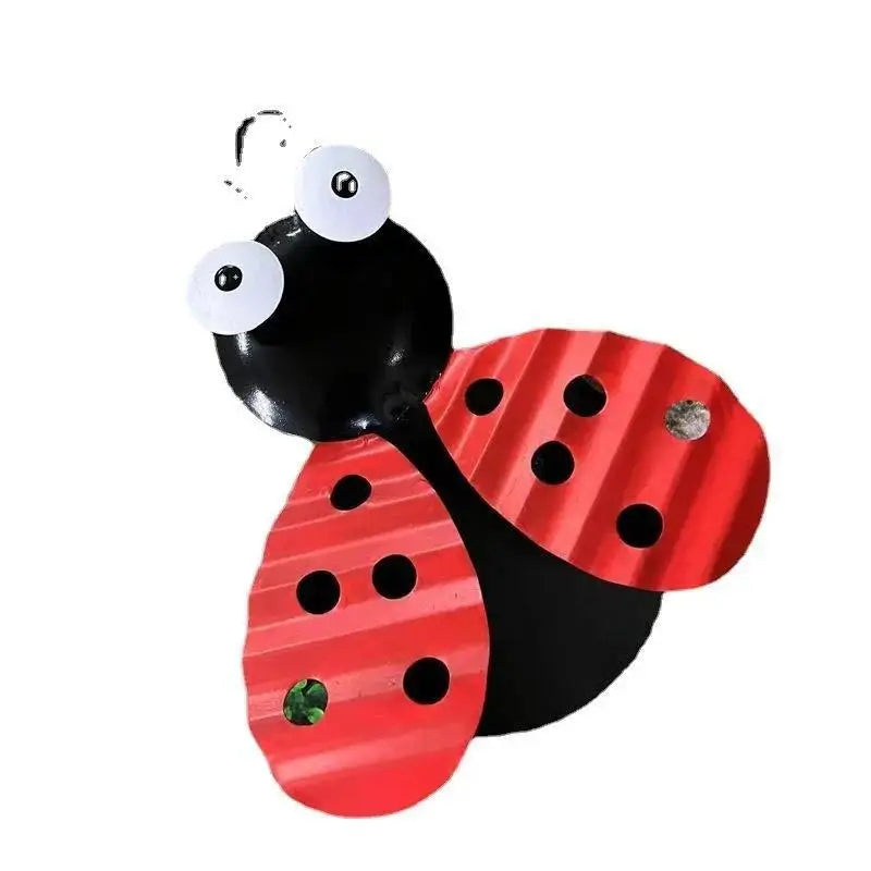 Mini Metal Ladybug Beetle Garden Fence Hanger Ornament Garden Wall Ornament Axl