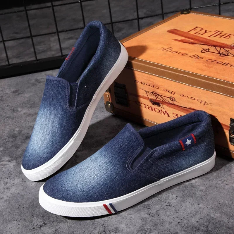 Men's Slip-On Canvas Sneakers – Breathable Flat Loafers Canvas Slip-On Sneakers Axl