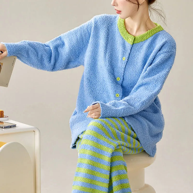 Women's Fleece Striped Pajama Set – Soft 2-Piece Winter Loungewear Pajama Set Axl