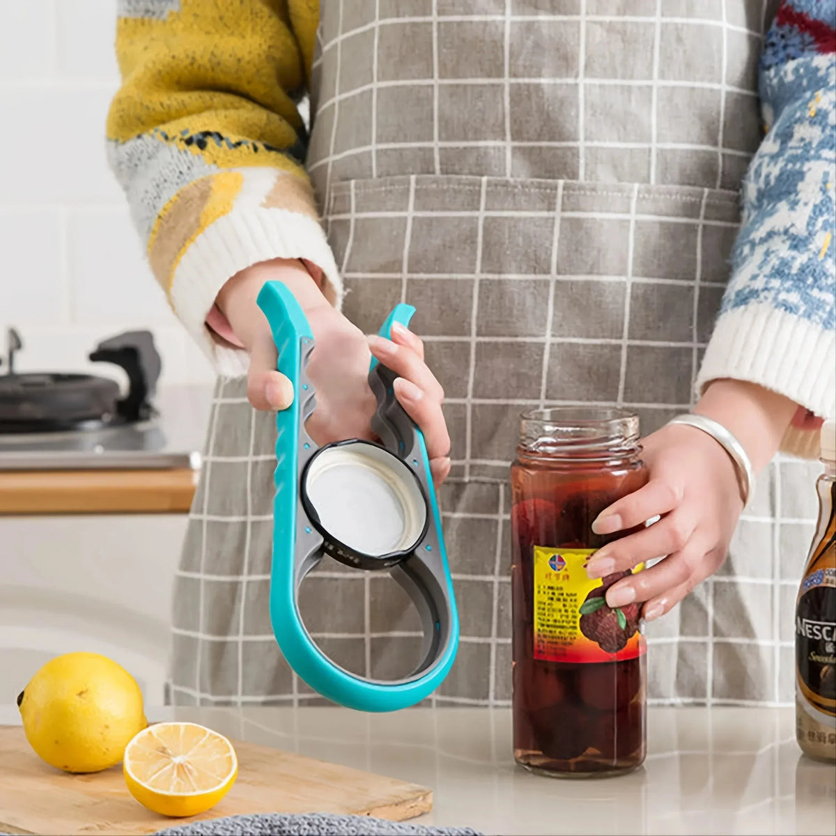 4-in-1 Multi-Purpose Can & Bottle Opener – Non-Slip Grip Can & Bottle Opener Axl