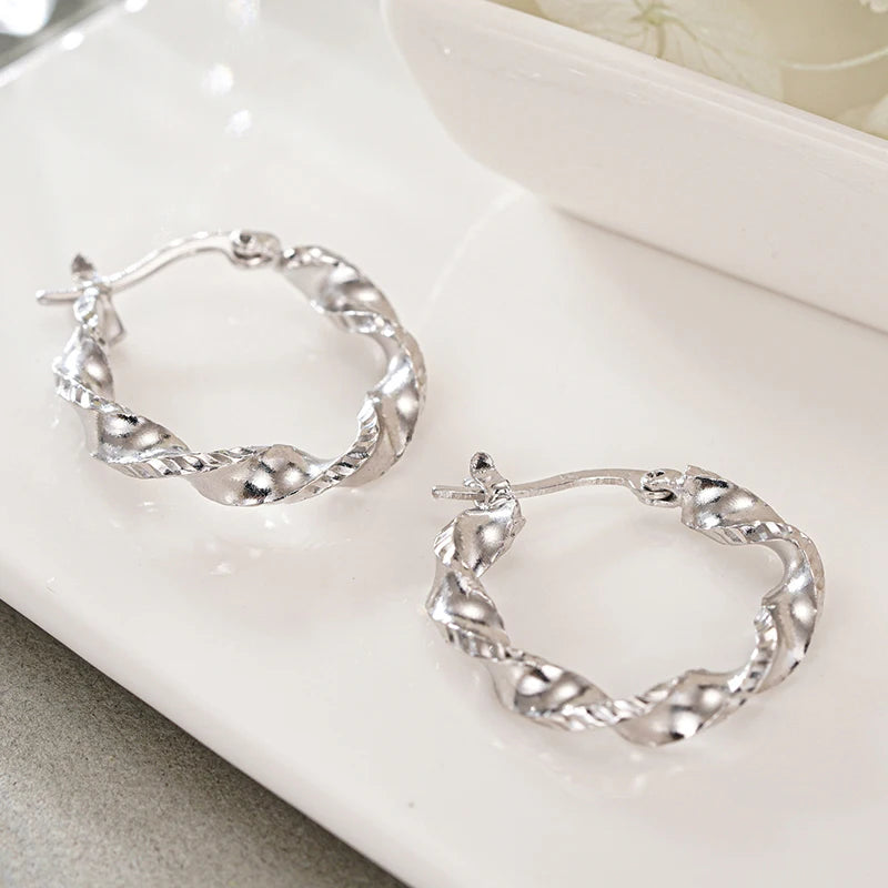 Huitan Twisty Geometric Hoop Earrings – Trendy Women's Jewelry Hoop Earrings Axl