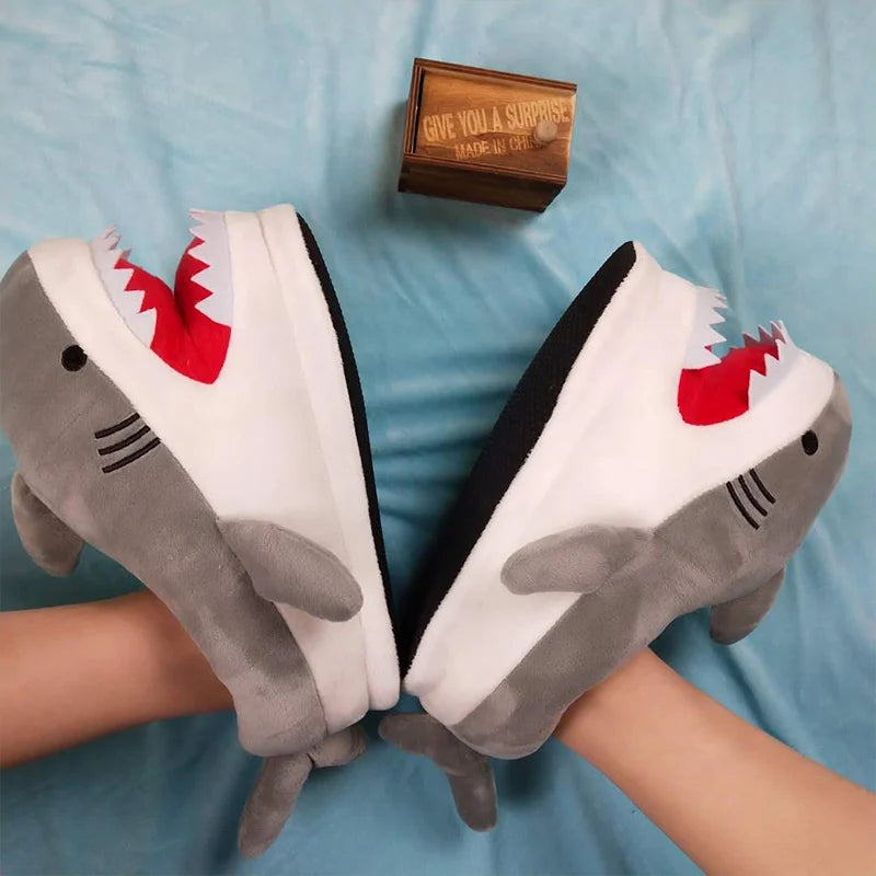 Lorilury Shark Furry Slippers – Women's Cartoon Indoor Slides Novelty Fur Slippers Axl