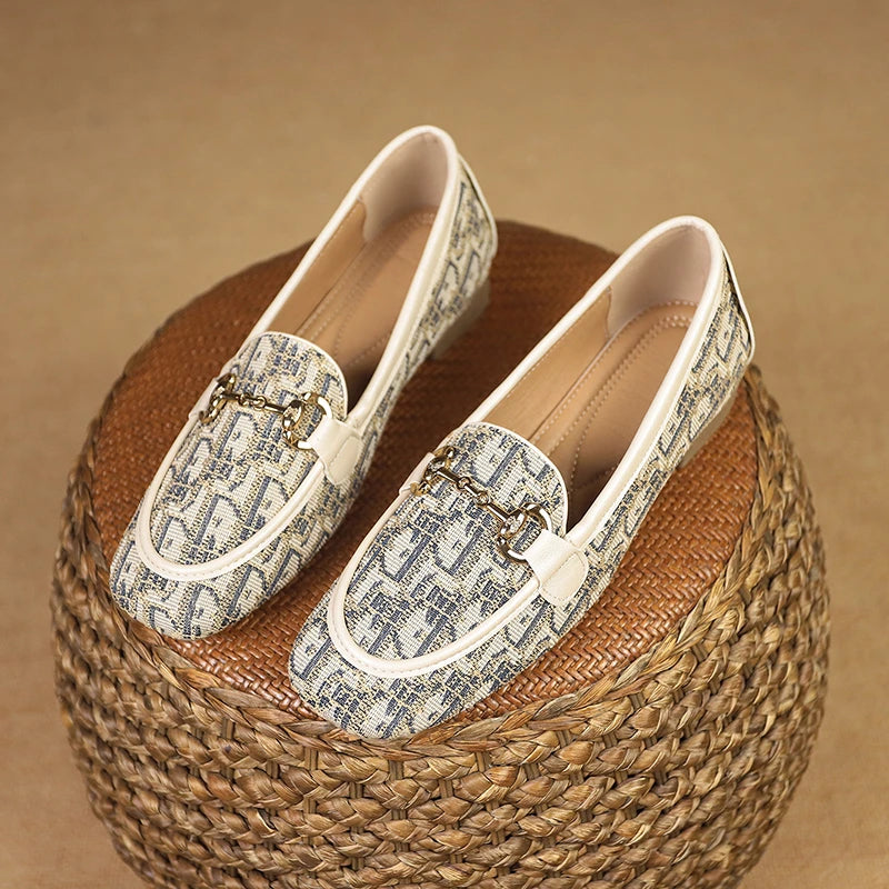 Women's Monogram Bow Loafers – Jacquard Slip-On Dress Shoes Slip-On Loafers Axl Beige 37