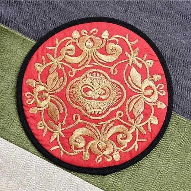 Retro Fabric Embroidery Coaster – Traditional Chinese Style Fabric Table Coaster Axl