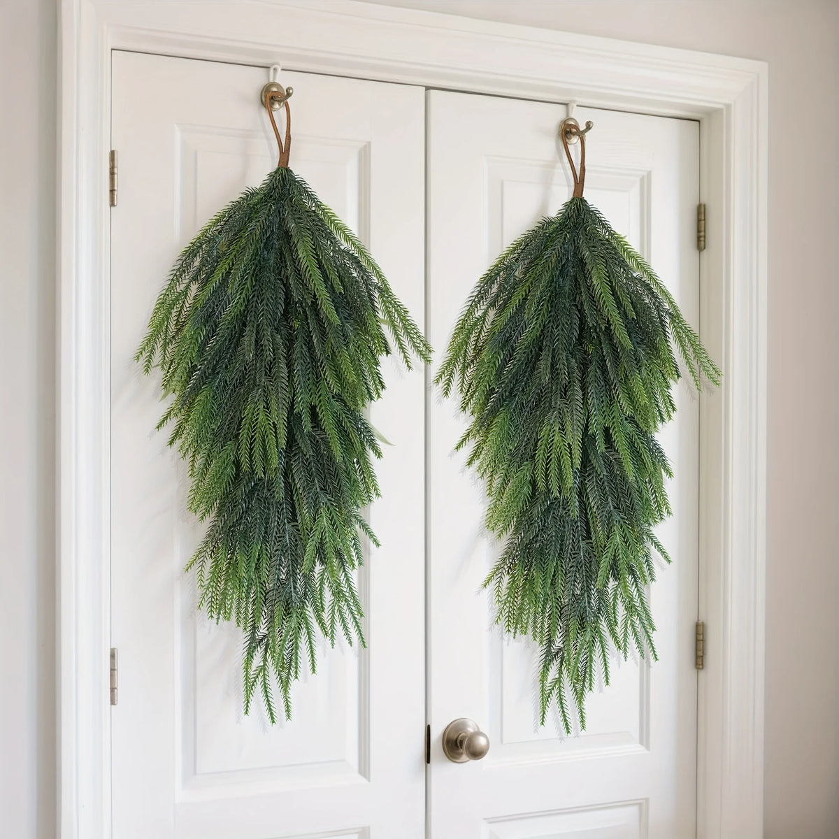 2-Pack Artificial Pine Teardrop Wreath – Outdoor Christmas Door Decor Holiday Door Wreath Axl