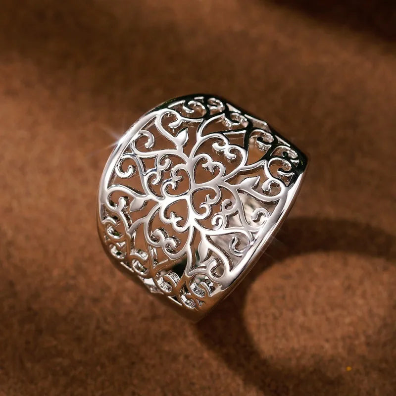 Huitan Wide Hollow Flower Ring – Vintage Carved Brass Women's Ring Fashion Ring Axl
