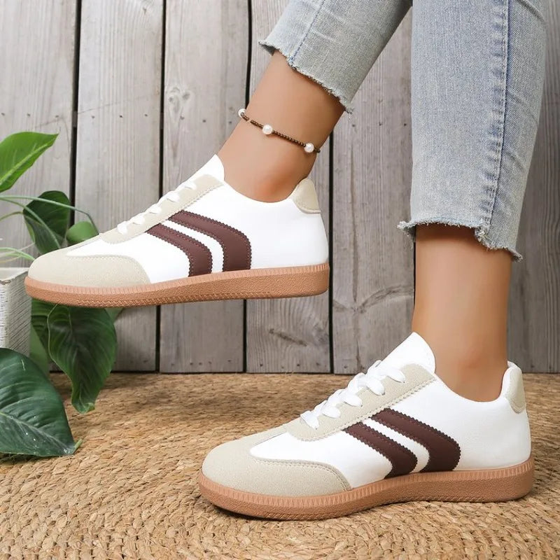Women's Breathable Flat Sports Shoes – Lace-Up Round Toe Women's Flat Shoes Axl