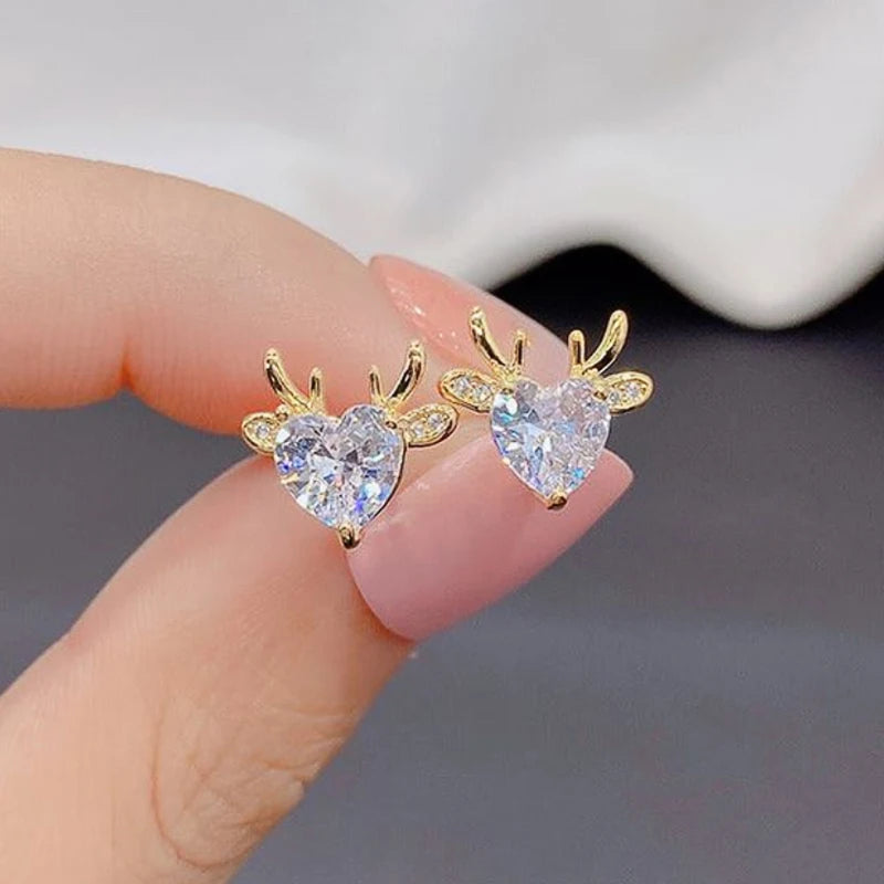 Huitan Elk Stud Earrings – Gold Heart Cubic Zirconia Christmas Stud Earrings Axl