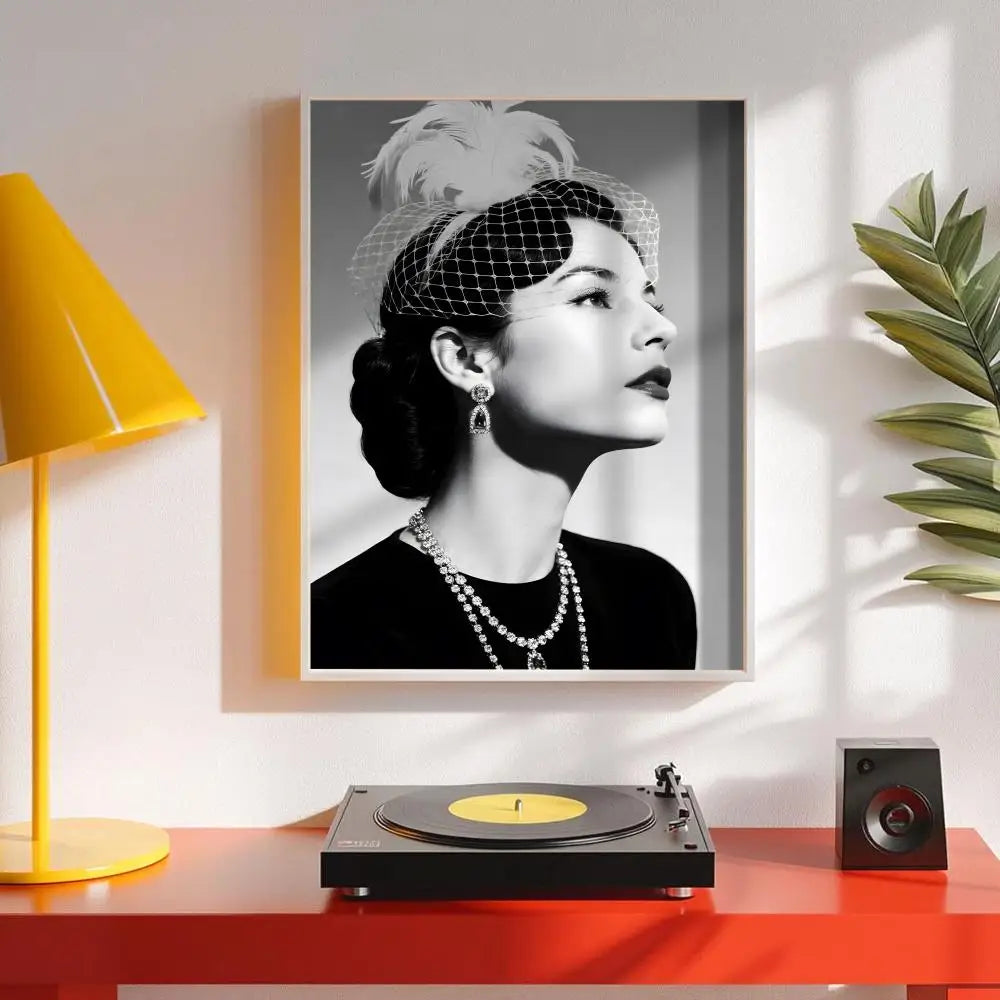 Retro Fashion Poster Wall Art Sticker – Minimalist Home Décor Wall Art Sticker Axl