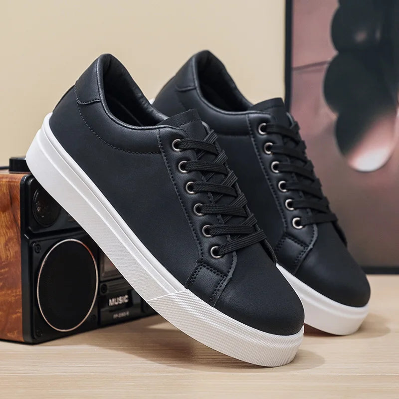 YBQJOO Men's Leather Slip-On Sneakers – Breathable Casual Shoes Men's Casual Sneakers Axl black and white 41