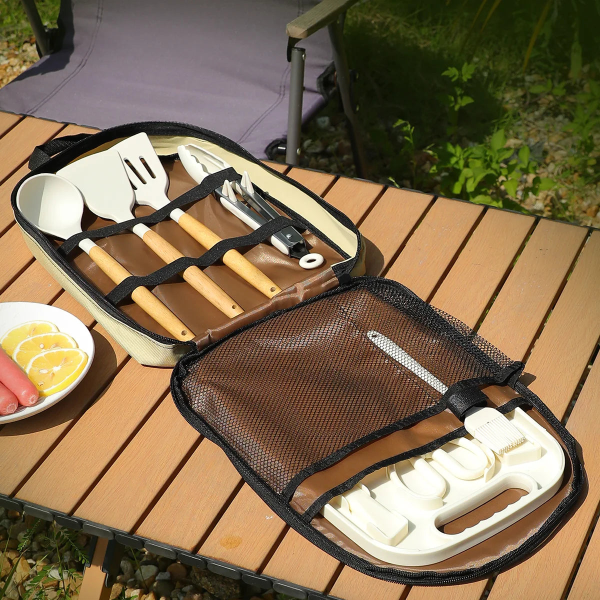 Portable Outdoor Picnic Set – Stainless Steel Knife & Cutting Board Outdoor Picnic Set Axl