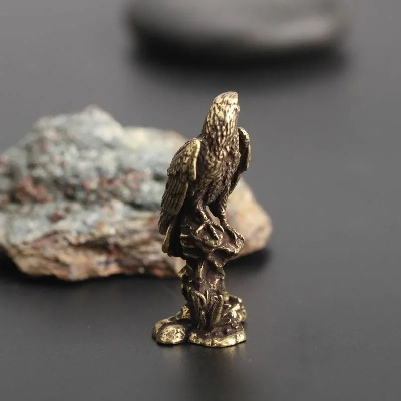 Vintage Brass Eagle Miniature Statue – Handmade Bird Figurine Decorative Figurine Axl