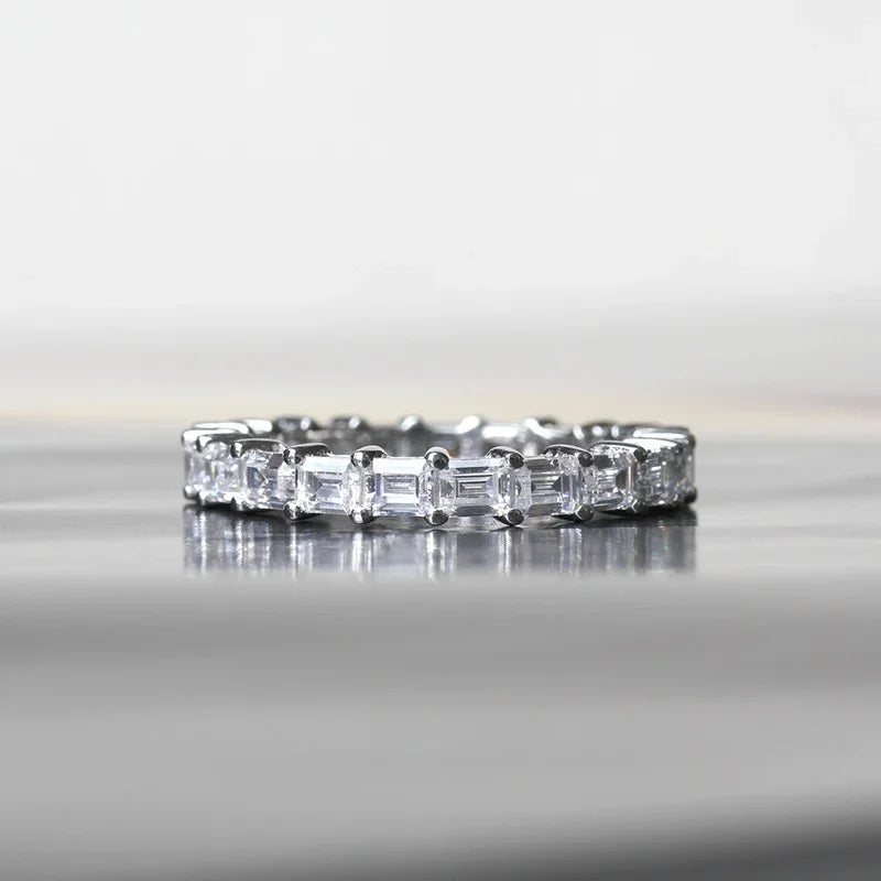 Huitan Rectangular CZ Ring for Women – Silver Fashion Band Fashion CZ Ring Axl