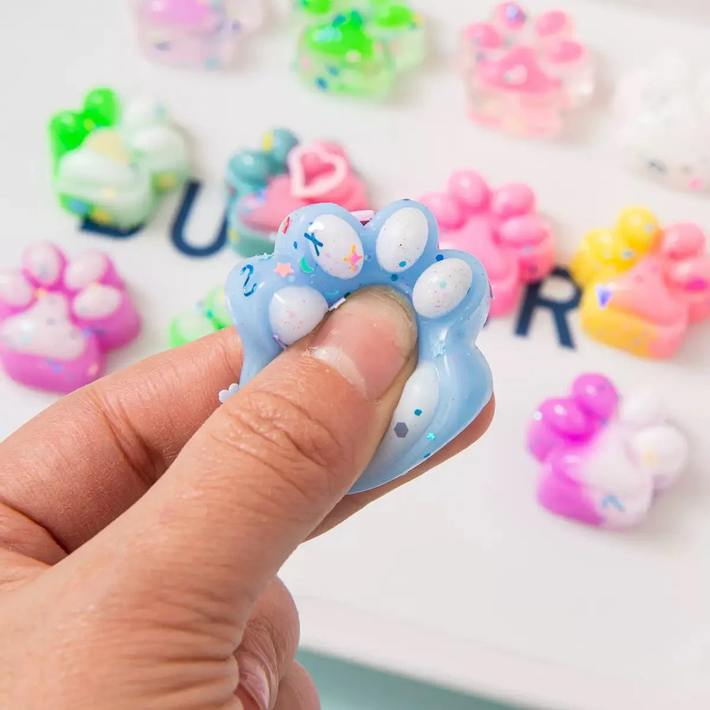 30-Pack Mini Cat Claw Plush Squeeze Toys – Party Favors Squeeze Toy Pack Axl