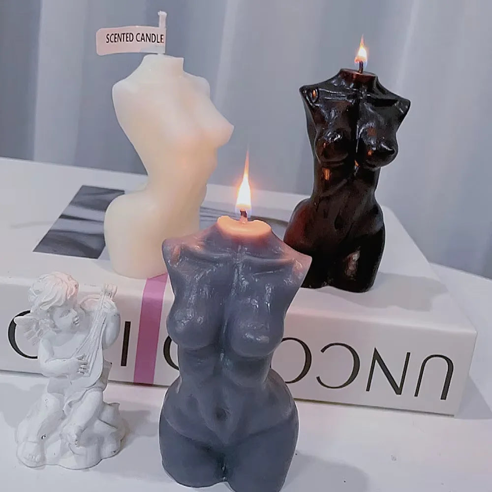 Female Body Sculpture Soy Wax Scented Candle | Artistic Home Decor Sculpture Candle Axl