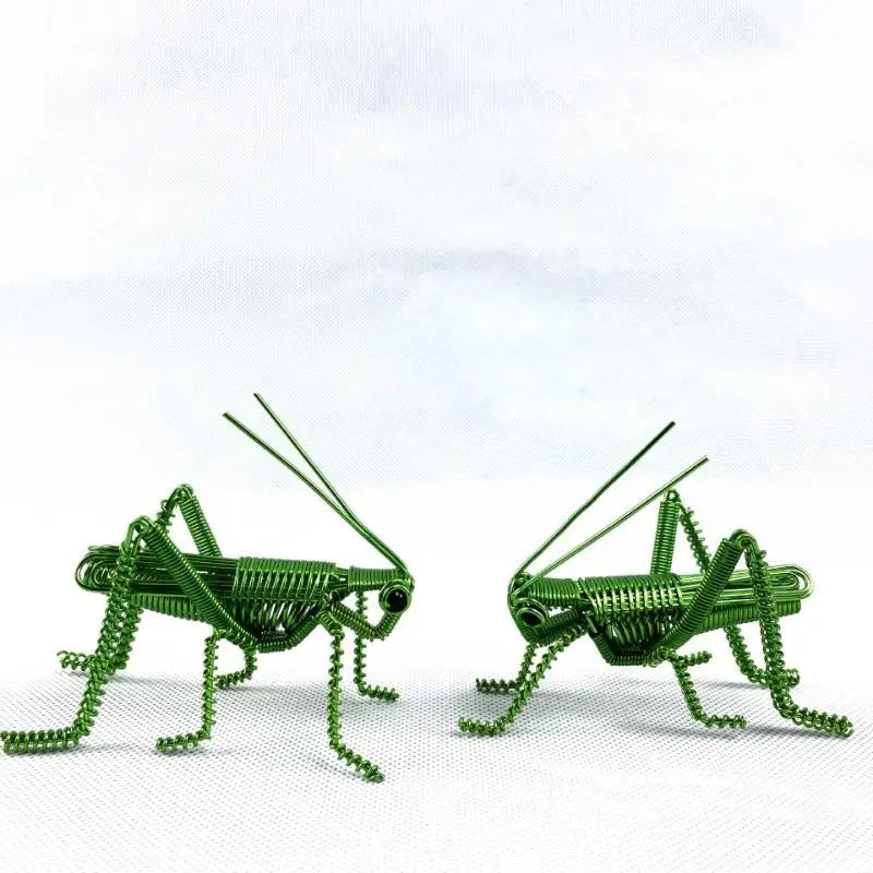 Handmade Wire Grasshopper Figurine – Desk & Shelf Decor Wire Art Figurine Axl
