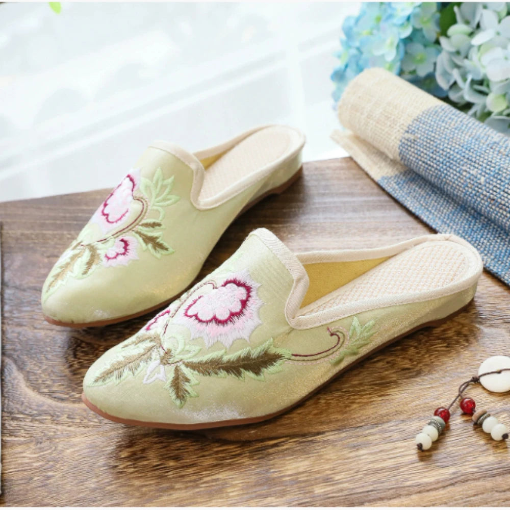 Velvet Embroidery Flower Women's Pointed Toe Flat Slippers Women's Flat Slippers Axl Beige 39