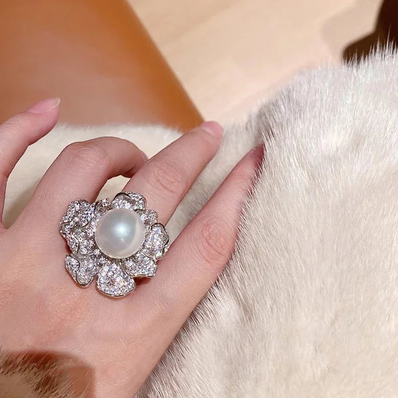 Huitan Pearl Flower Ring Women – Elegant CZ Wedding Band Fashion Ring Axl